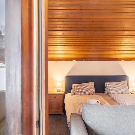 5 Haus Am Laerchenhang Apartment Leutasch